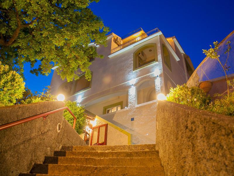 Pansion Nobel Petrovac Exterior foto